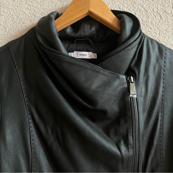 VINCE Size Large Goat Leather Moto Jacket Black wool knit panel Scuba neck NWOT - Picture 4 of 13